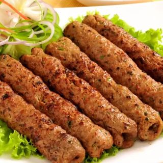 Menu seekh kebab prato