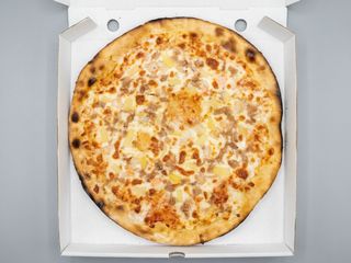 Pizza Calabria Media