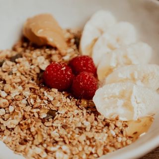 Granola bowl
