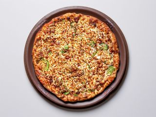 Chicken kebab pizza 