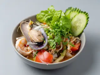 Yum Woon Sen Talay