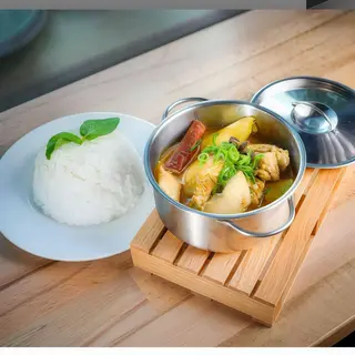 Gaeng Karee Gai