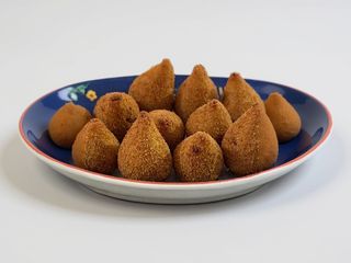 3 Coxinhas de Frango Grandes