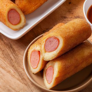 3 Enroladinhos de Salchicha