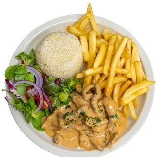 Strogonoff de Frango ou Vitela