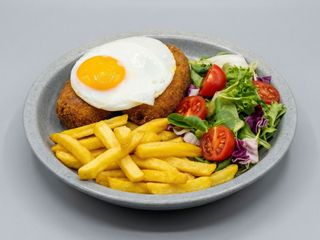 Alheira de Mirandela com Ovo Estrelado