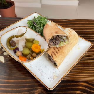 Wrap de Borrego e Vaca Shawarma
