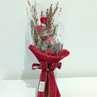 Bouquet Rosas e Flores Secas