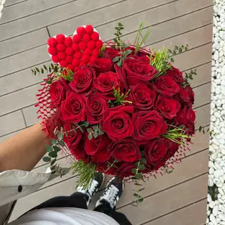 Ramo 25 Rosas vermelhas