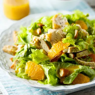 Salada de frango