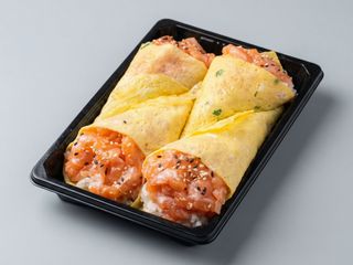 F11. Temaki Ovo Salmao
