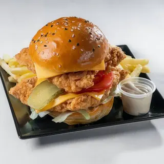 Hambúrguer Crispy Duplo com fritas