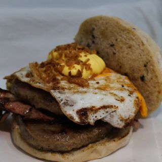 Hambúrguer Especial.