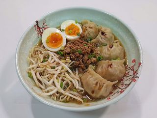 Ramen Gyozas de Porco