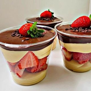 Pote de Bombom de morango 