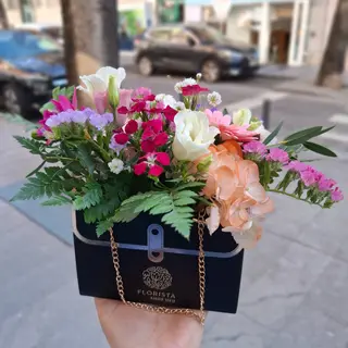 Mala Surpresa de Flores