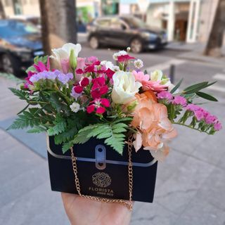 Mala Surpresa de Flores