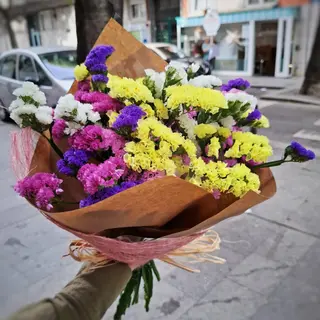 Bouquet Colorido de Statice Alegre