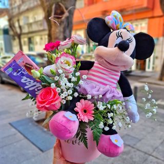 Box Ela É Muito Amada - Especial Dia Das Mulheres