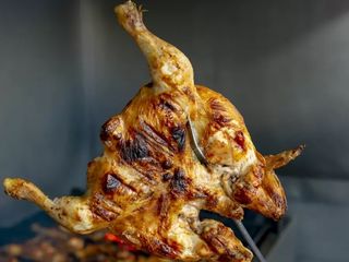 Frango assado inteiro