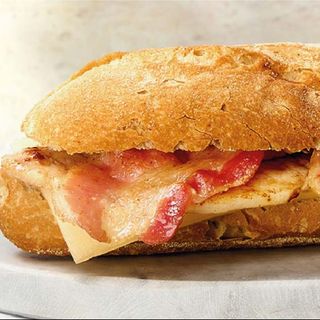 Baguete de Queijo e Presunto