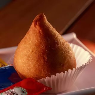 Coxinha de Frango com Catupiry