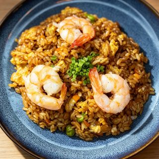 Arroz Frito com Camarao
