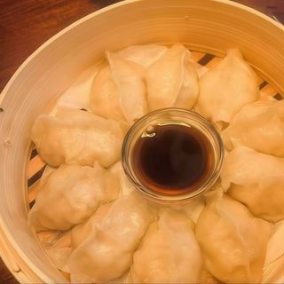 GYOZA DE FRANGO VAPOR 10 unidade