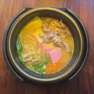 Hot&Sour Golden soup Rice Noodles