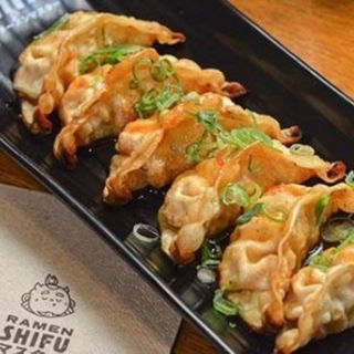 Age Gyozas (6 unidades)