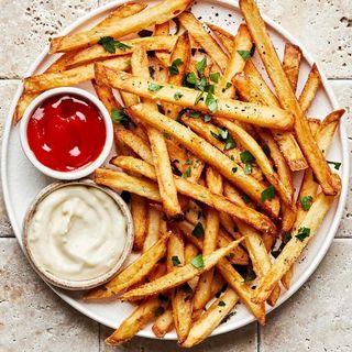 Batata prato com molho 