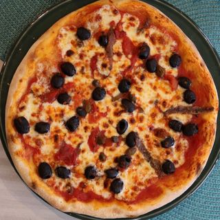Pizza Napoli