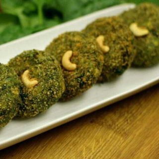 Palak kaju ki tikki (4 pedaços)