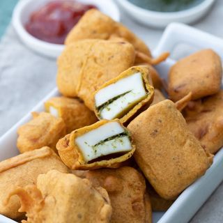 Ratnagiri paneer pakoda