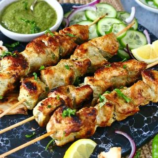Doodhiya Chicken tikka