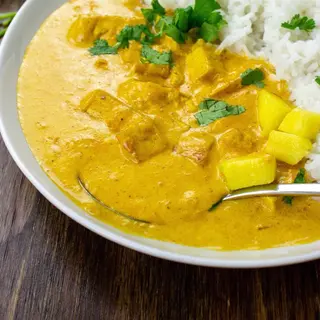 Chicken mango curry with basmati rice 