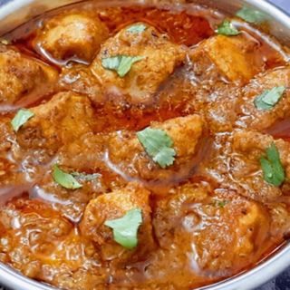 Chicken korma with basmati rice 