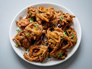 Pakoda with fries (vegan )