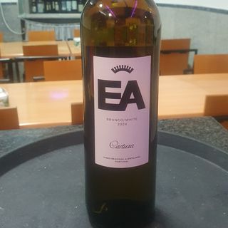 Ea branco/ white