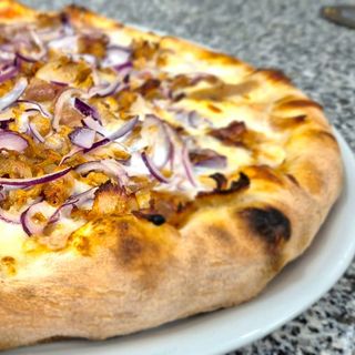 PIZZA DE KEBAB
