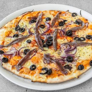 PIZZA DE ANCHOVAS
