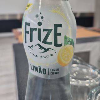 Frize Limao