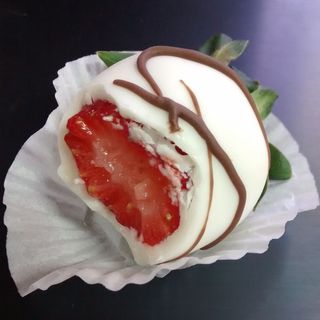 Bombom de morango Branco