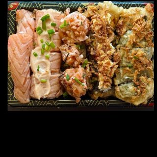 C16 - sushi combo