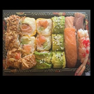C20 - Sushi combo