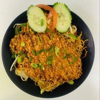 Crispy Chicken Noodles