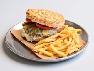 Hambúrguer Clássico