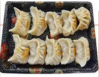 T12-Gyozas