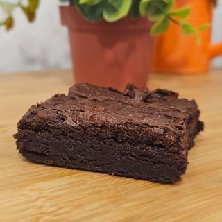 BROWNIE CHOCOLATE NEGRO - 60 GRAMAS
