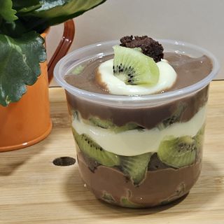 Copo da Felicidade Brownie Kiwi